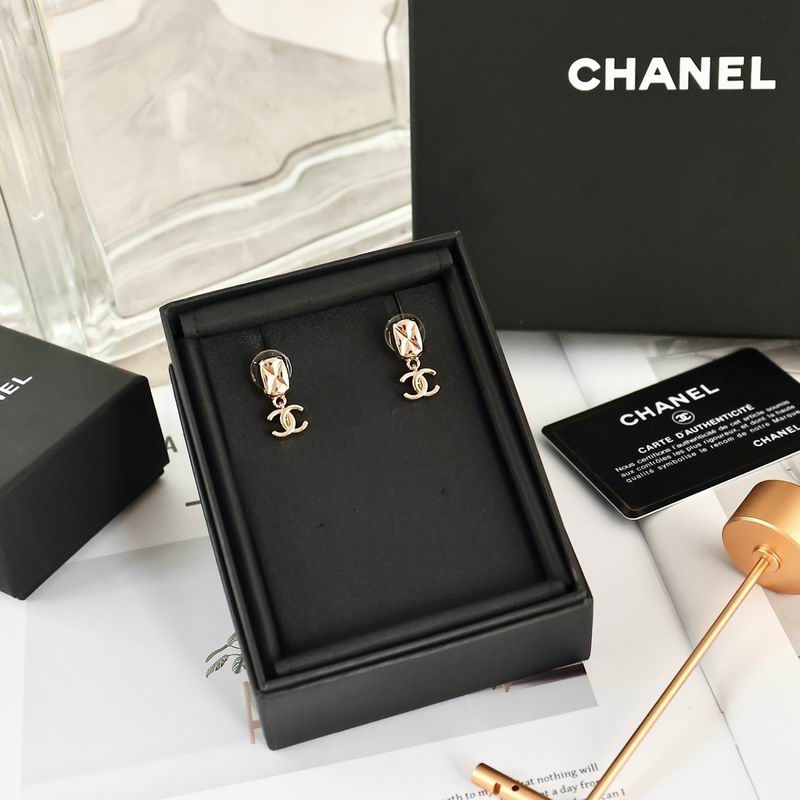 Chanel  Earring 04yxs396 (5)