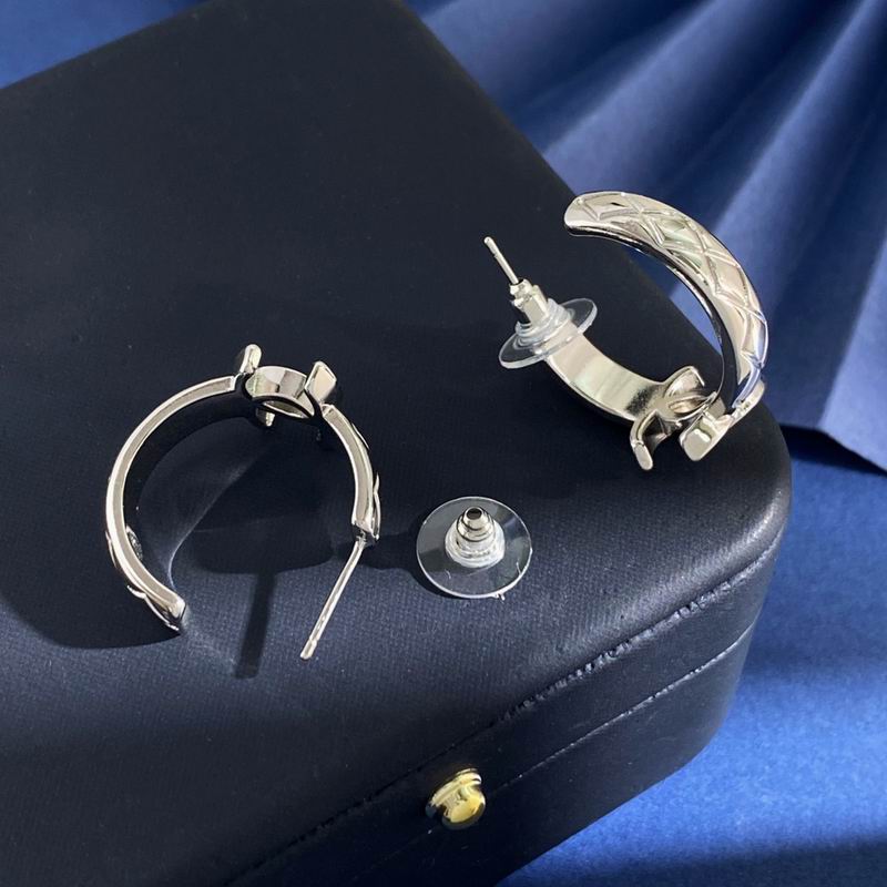 Chanel  Earring 04yxs404 (8)