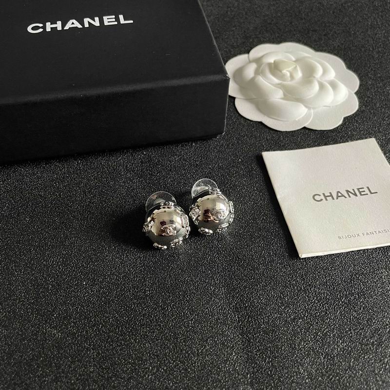 Chanel  Earring 04yxs443 (2)