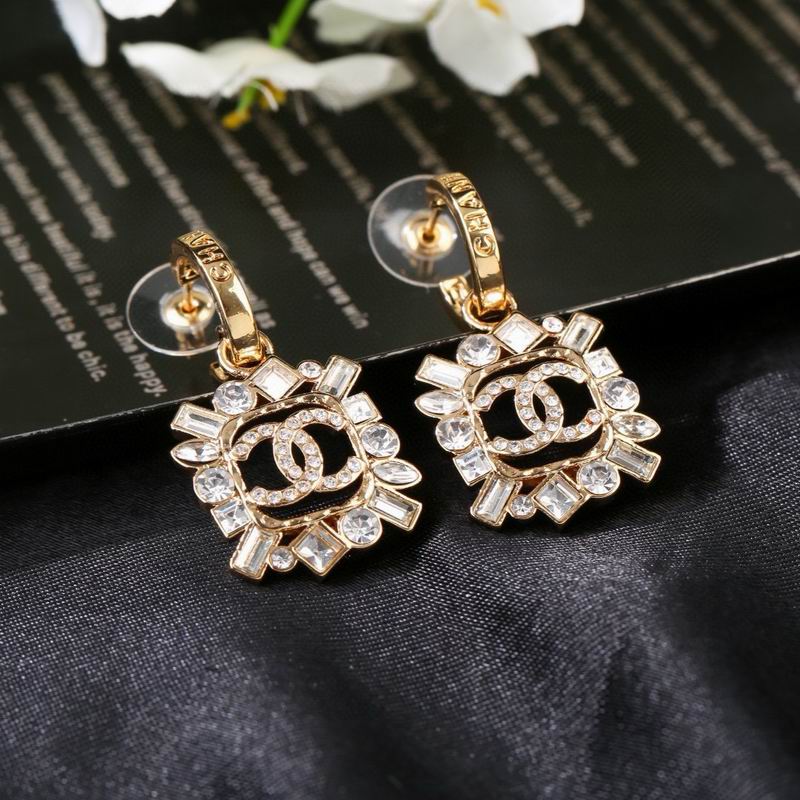 Chanel  Earring 04yxs457 (1)