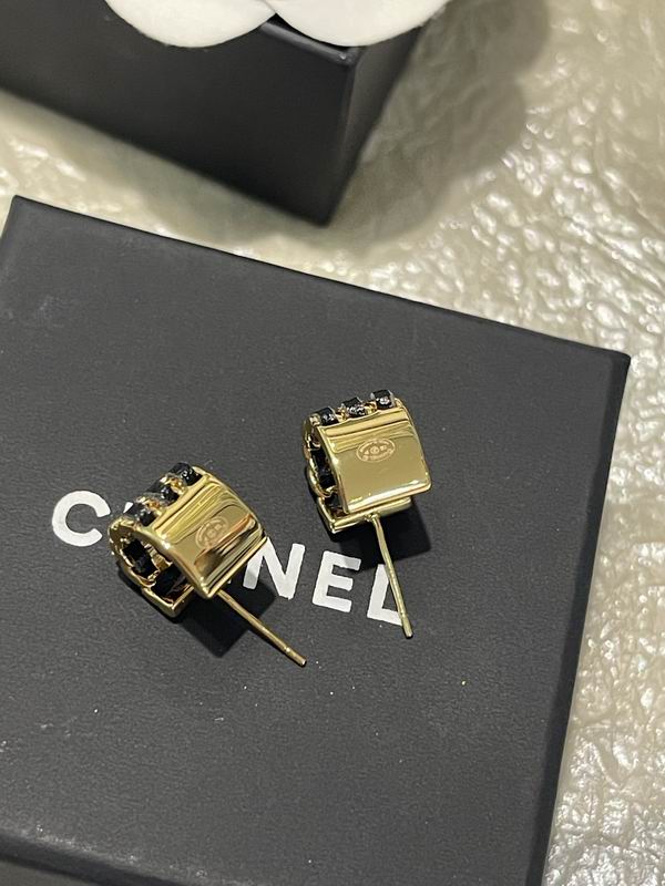 Chanel  Earring 04yxs461 (9)