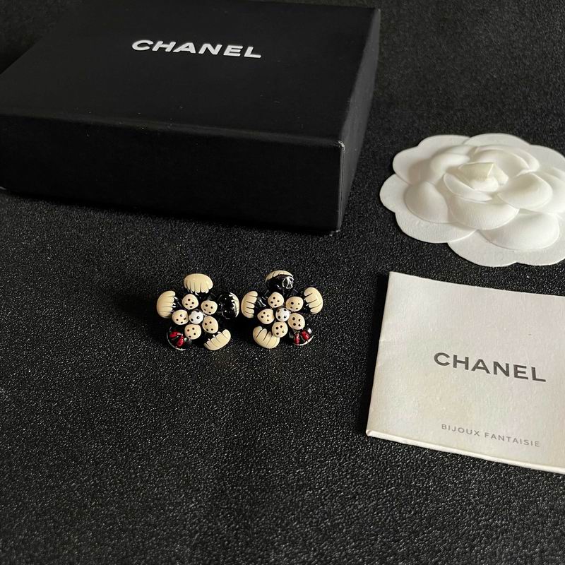 Chanel  Earring 04yxs469 (1)
