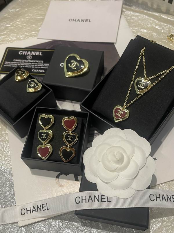 Chanel  Earring 04yxs483 (4)