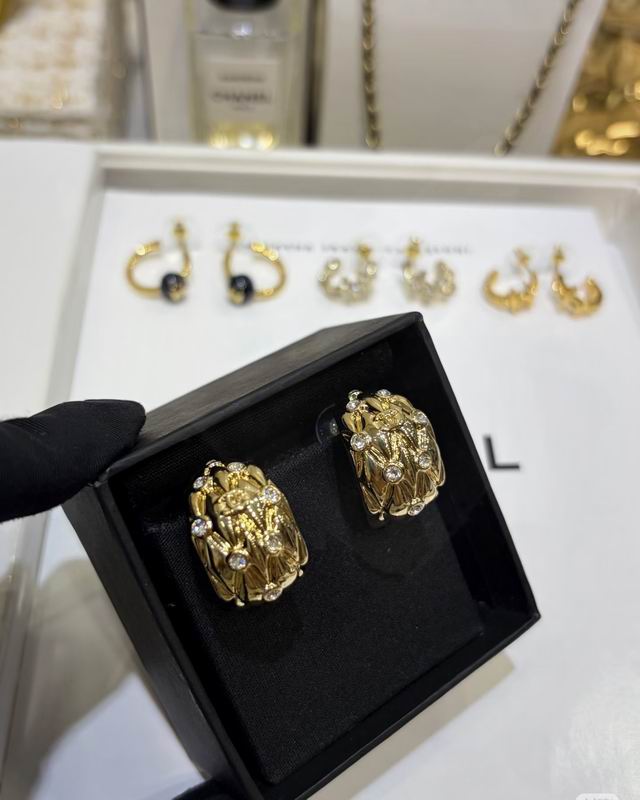 Chanel  Earring 04yxs504 (1)