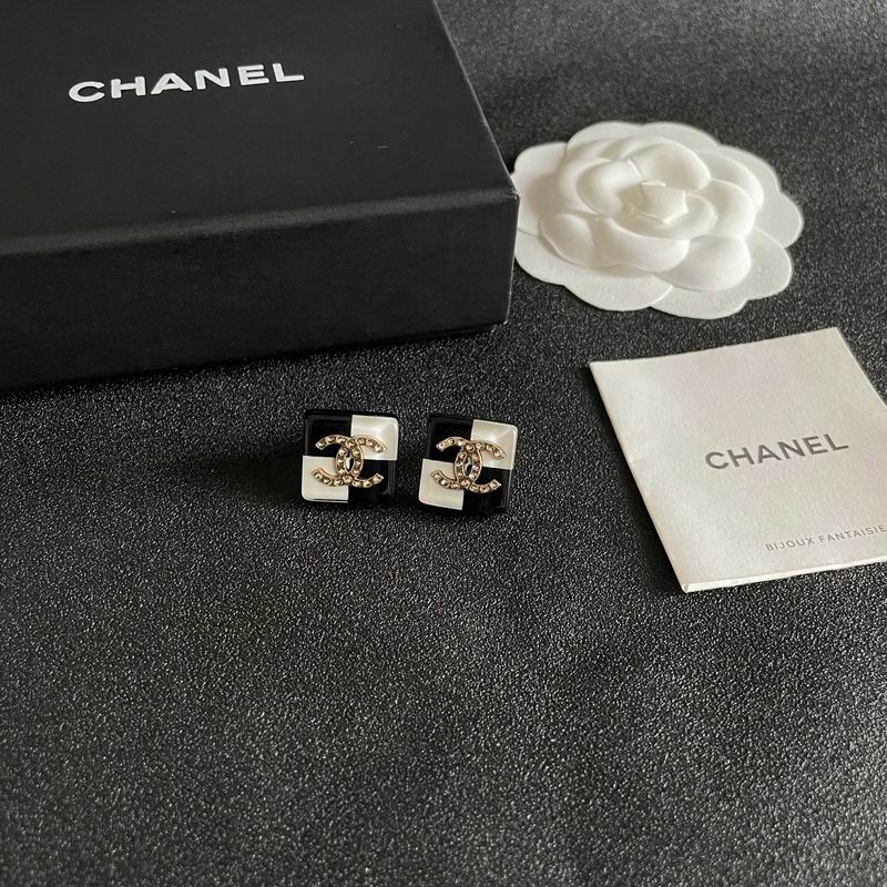 Chanel  Earring 04yxs519 (2)