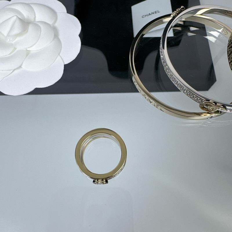 Chanel  Ring 04yxs49 (7)