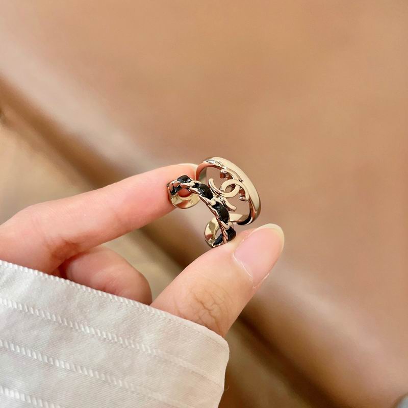 Chanel  Ring 04yxs52 (9)