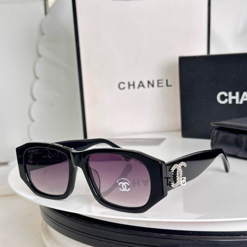 Chanel 5554 55 18-145 e01