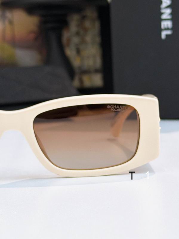 Chanel 5566 54 20-135 a06
