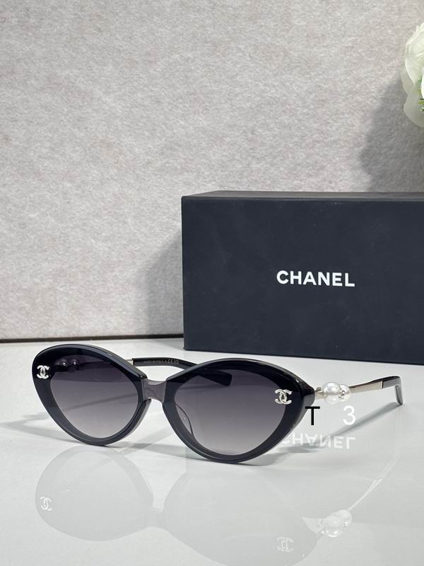 Chanel A95101 56 18-145 c07