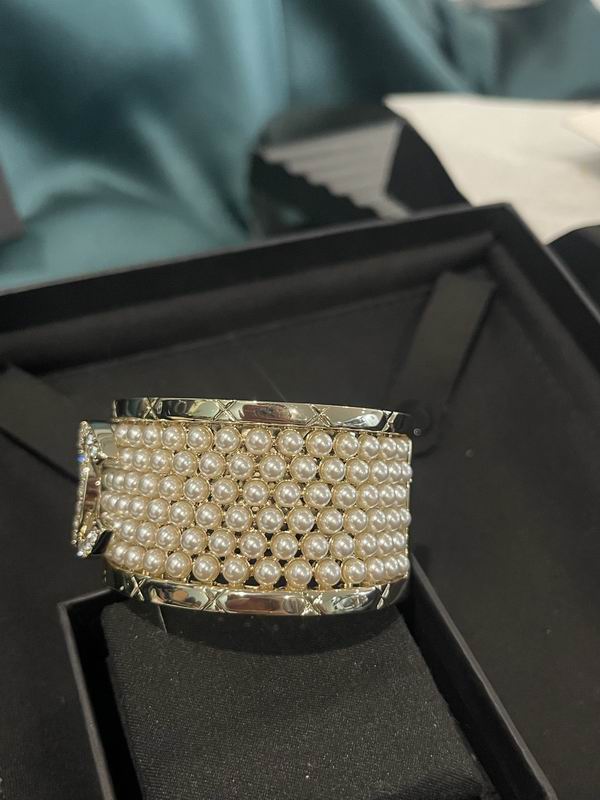Chanel Bracelet 04yxs101 (4)