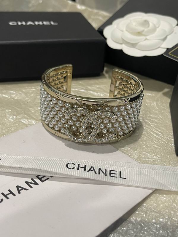 Chanel Bracelet 04yxs101 (6)