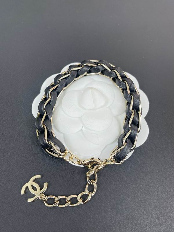 Chanel Bracelet 04yxs104 (4)