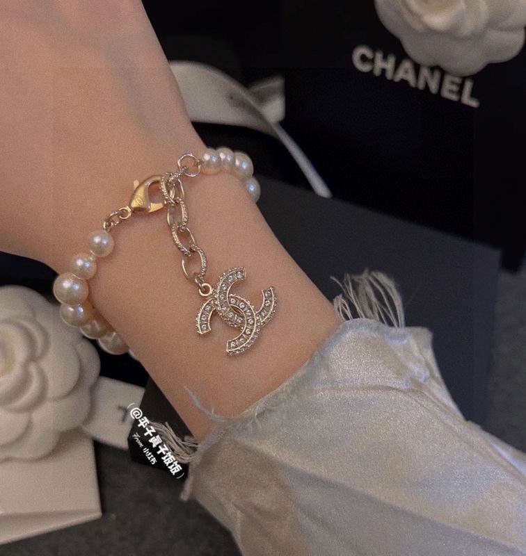 Chanel Bracelet 04yxs106 (3)