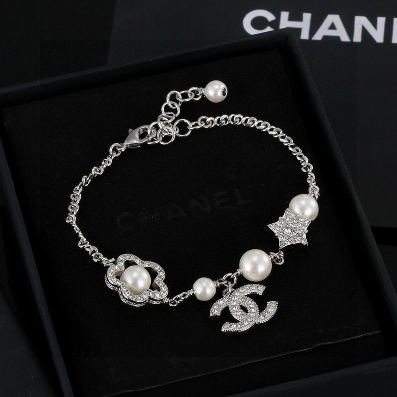 Chanel Bracelet 04yxs108 (1)