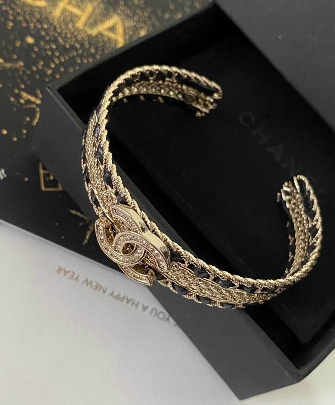Chanel Bracelet 04yxs109 (4)