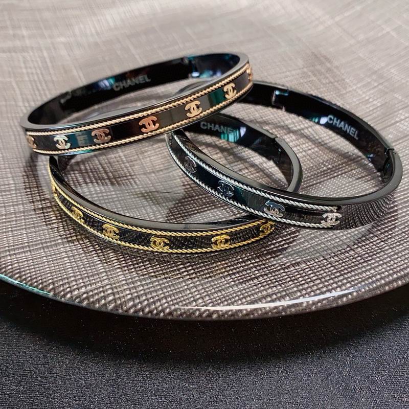 Chanel Bracelet 04yxs111 (8)