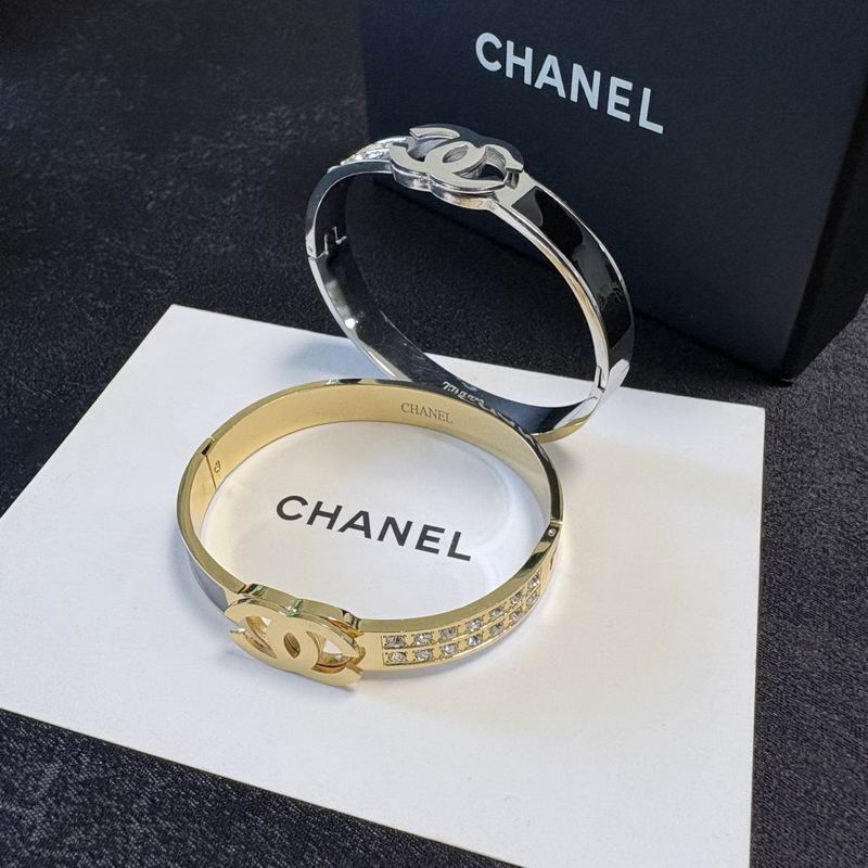 Chanel Bracelet 04yxs113 (13)