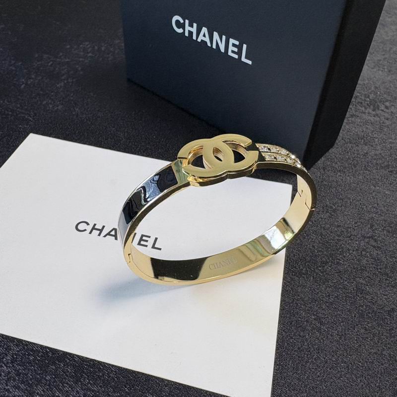 Chanel Bracelet 04yxs113 (14)