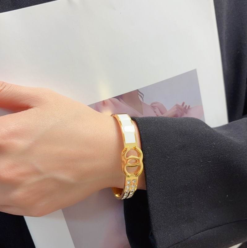 Chanel Bracelet 04yxs113 (2)