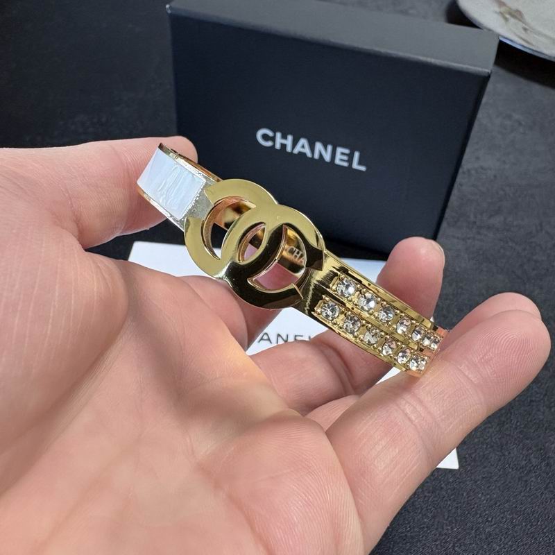 Chanel Bracelet 04yxs113 (7)