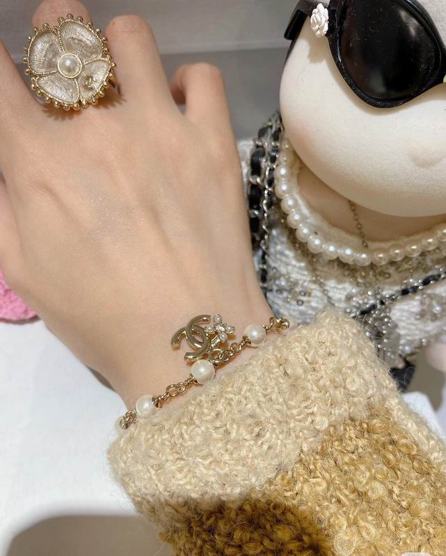 Chanel Bracelet 04yxs114 (3)