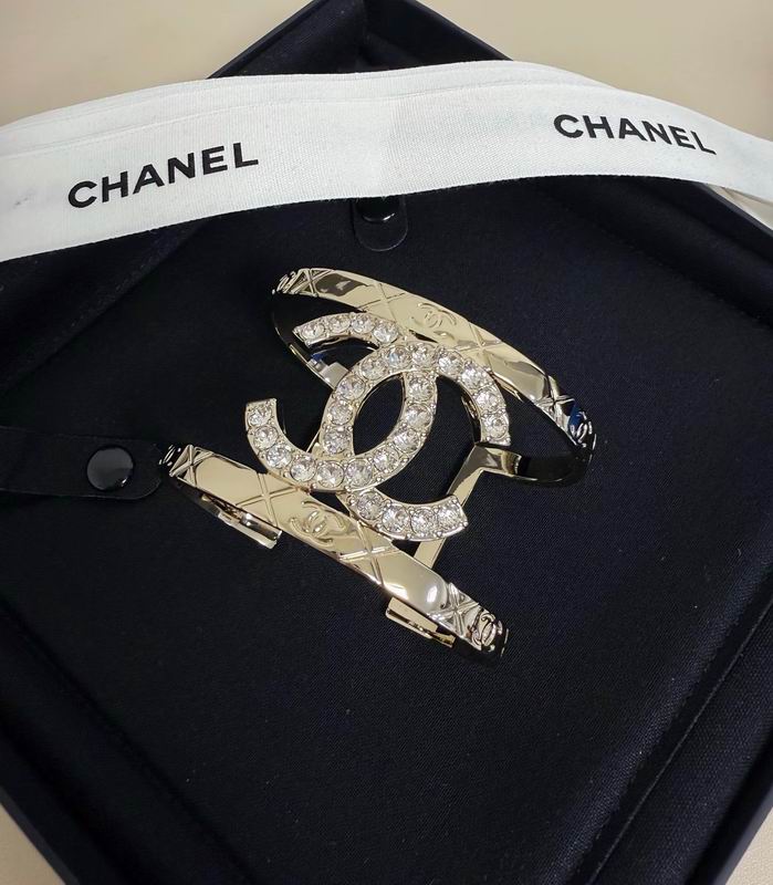 Chanel Bracelet 04yxs117 (2)