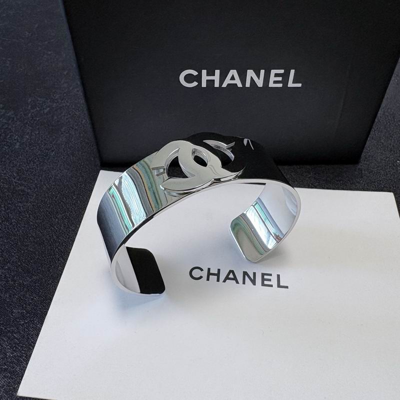 Chanel Bracelet 04yxs81 (7)