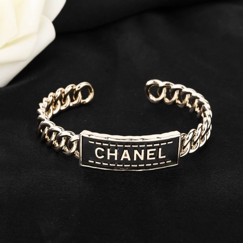 Chanel Bracelet 04yxs84 (2)