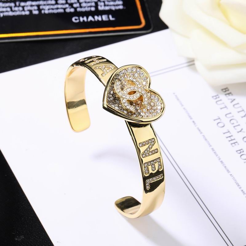 Chanel Bracelet 04yxs85 (2)