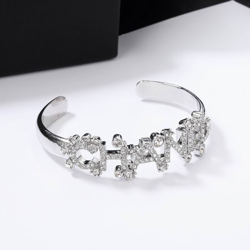 Chanel Bracelet 04yxs87 (6)