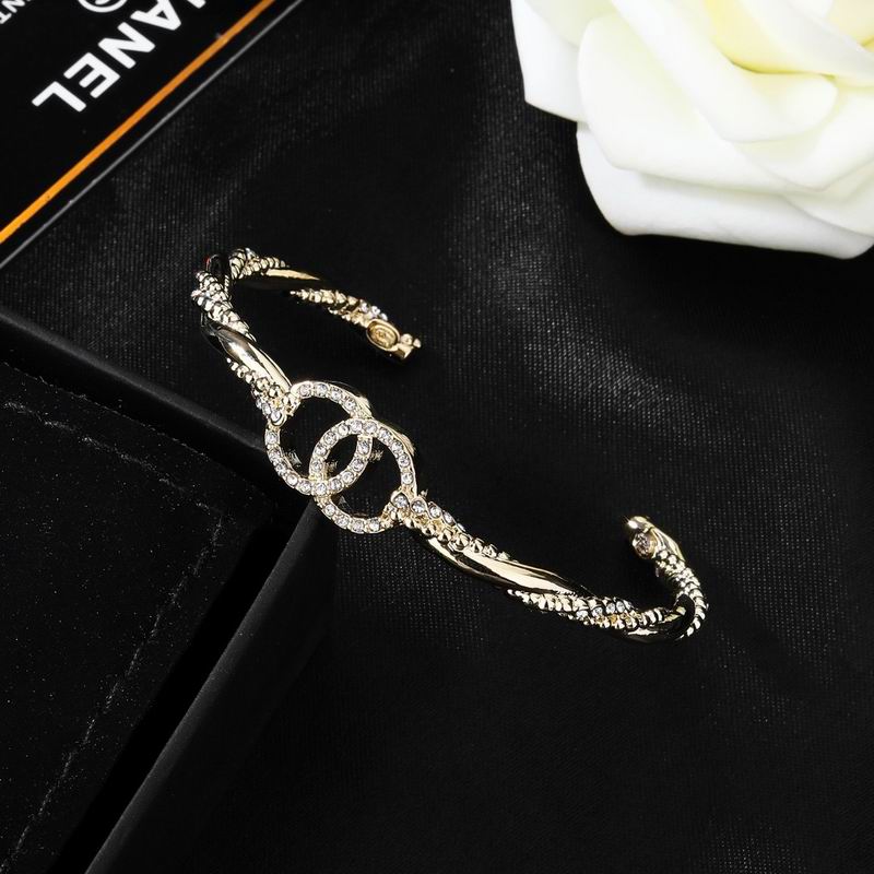 Chanel Bracelet 04yxs90 (5)