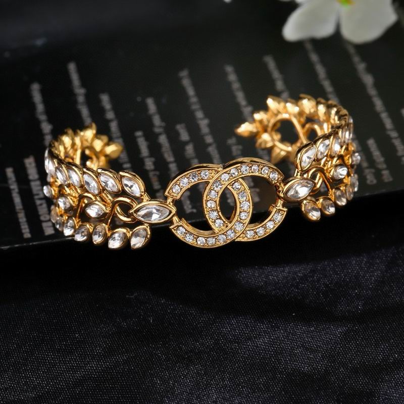 Chanel Bracelet 04yxs94 (2)