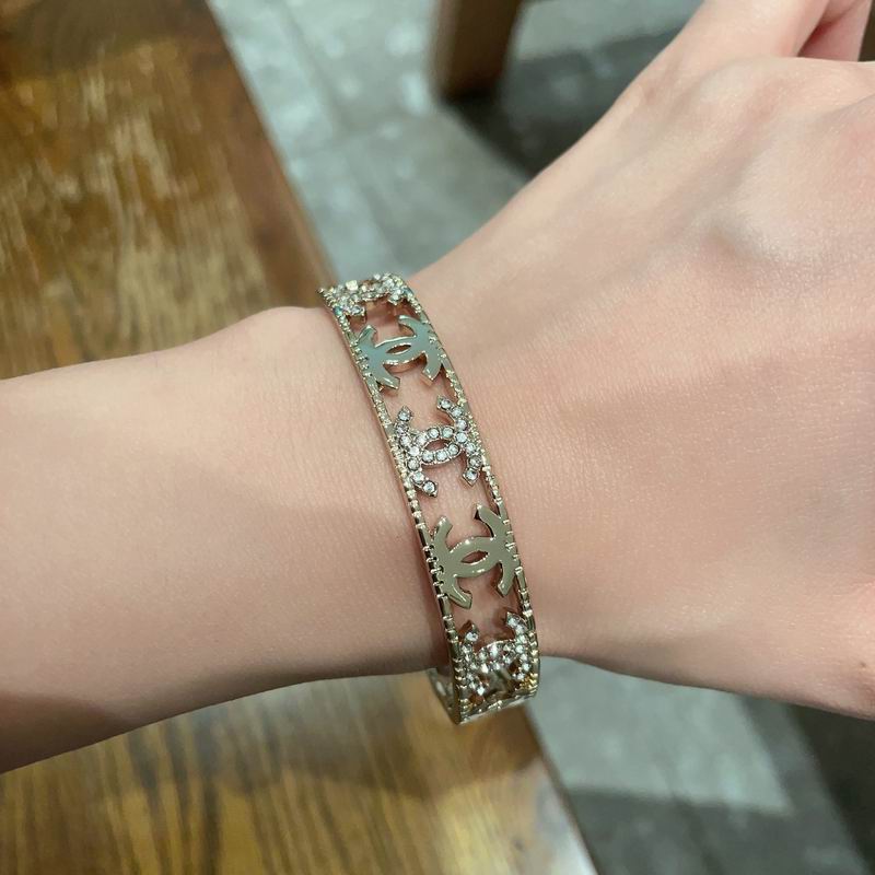 Chanel Bracelet 04yxs97 (6)