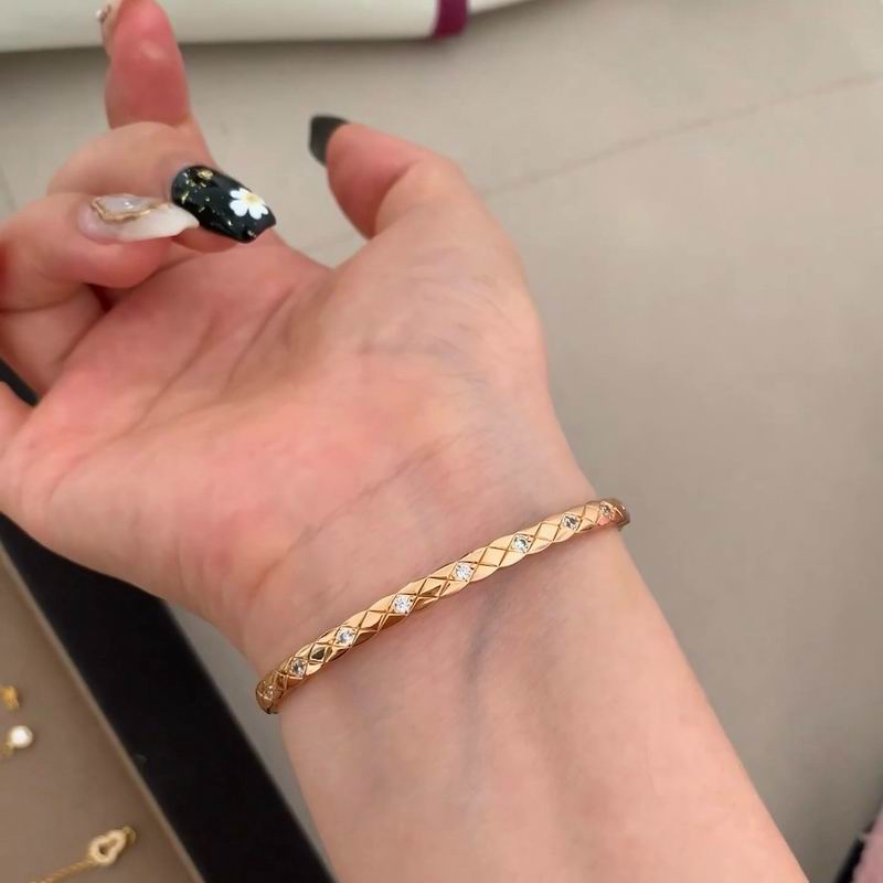 Chanel Bracelet 04yxs99 (8)