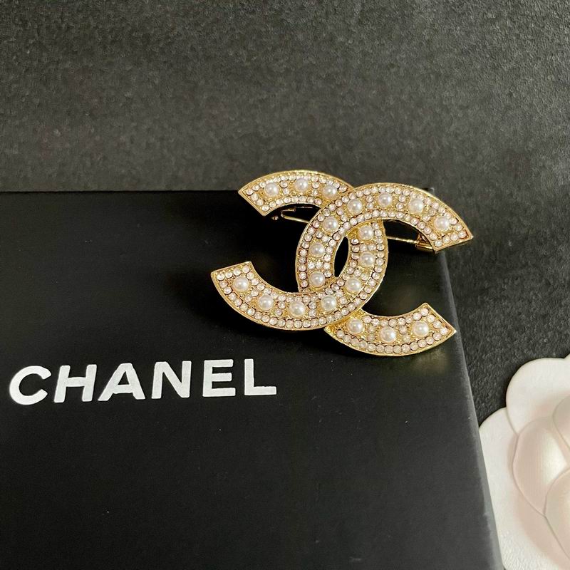 Chanel Brooch 04yxs103 (7)