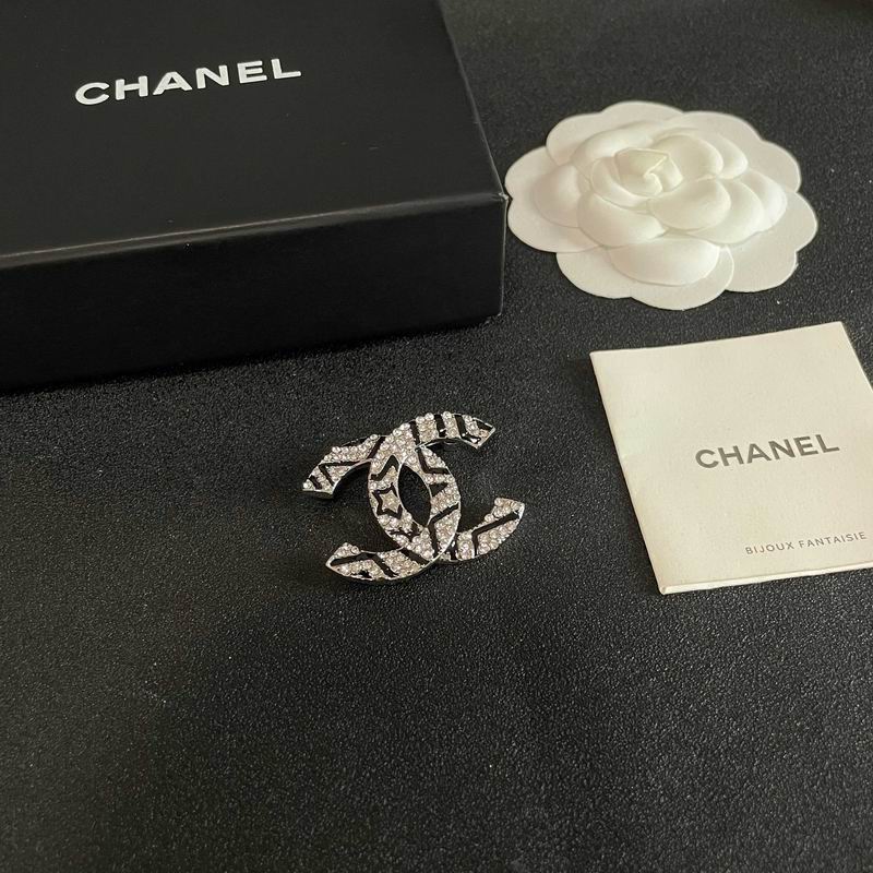 Chanel Brooch 04yxs104 (2)