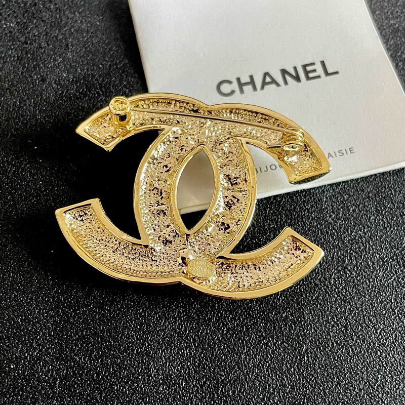 Chanel Brooch 04yxs105 (3)