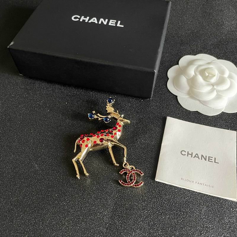 Chanel Brooch 04yxs110 (1)