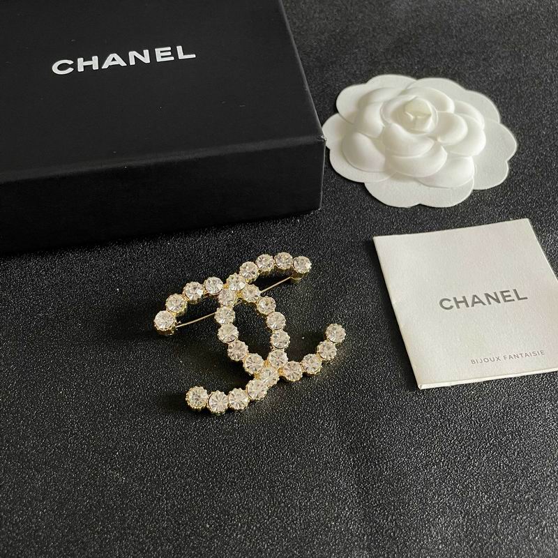 Chanel Brooch 04yxs111 (2)