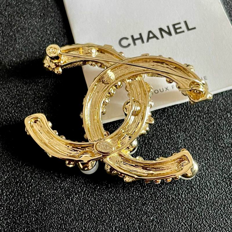 Chanel Brooch 04yxs117 (2)