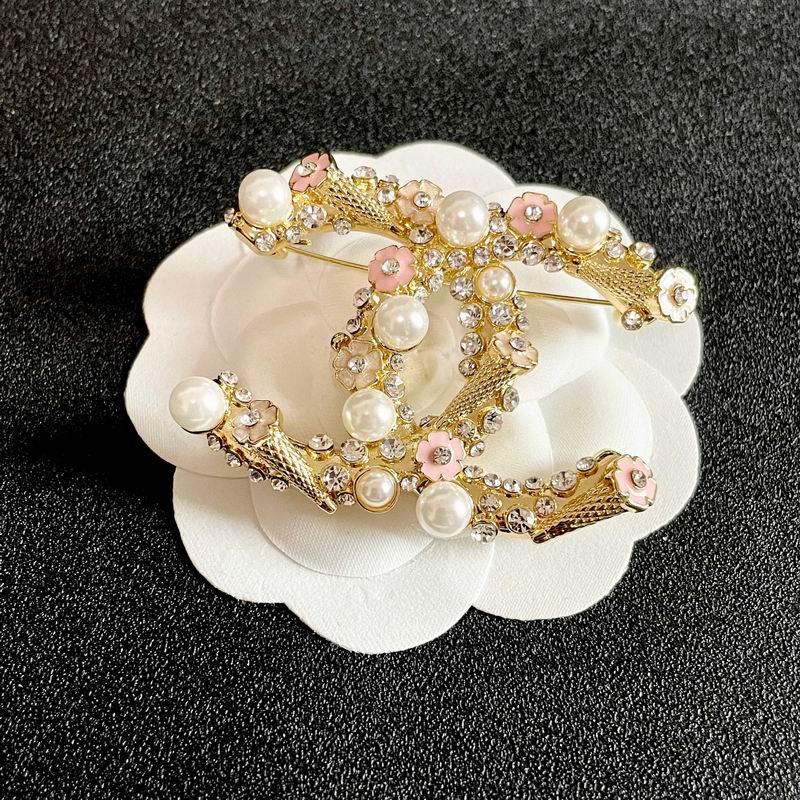 Chanel Brooch 04yxs117 (5)
