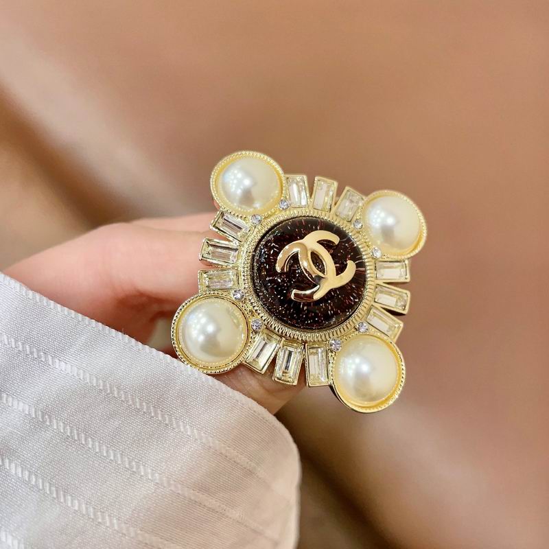 Chanel Brooch 04yxs118 (6)