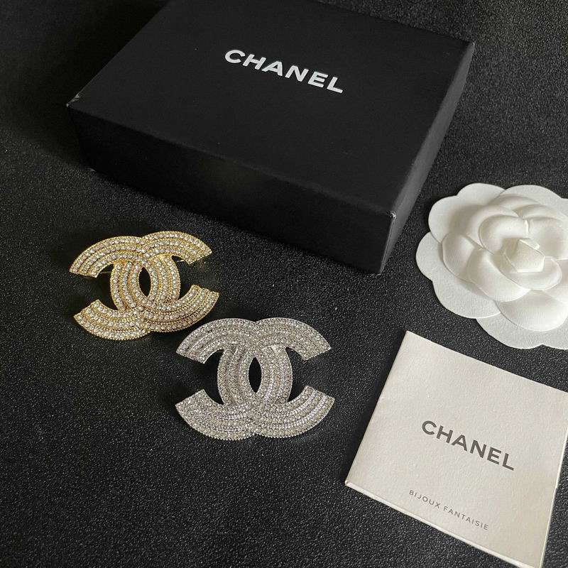 Chanel Brooch 04yxs121 (1)