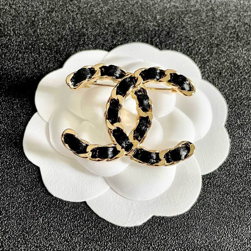 Chanel Brooch 04yxs124 (10)