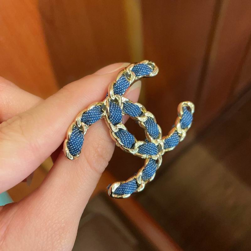 Chanel Brooch 04yxs124 (14)