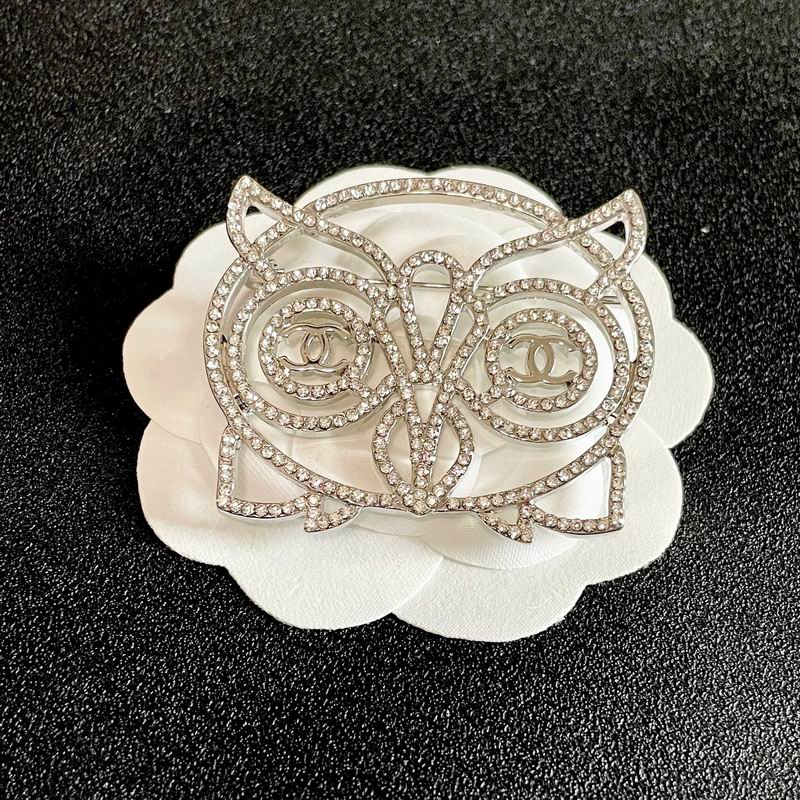 Chanel Brooch 04yxs130 (4)