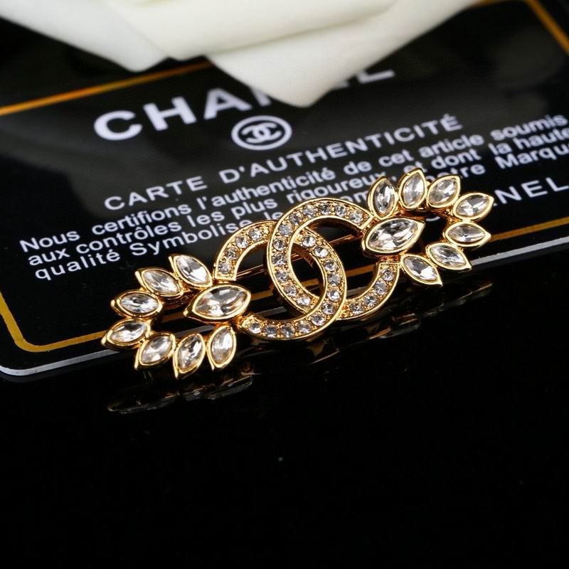 Chanel Brooch 04yxs135 (1)