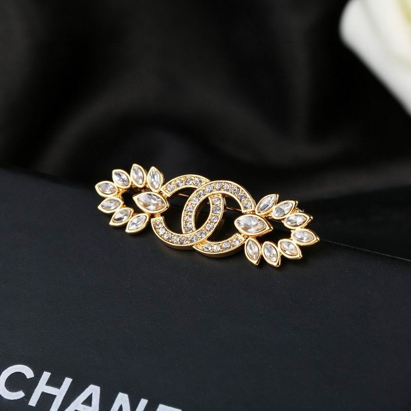 Chanel Brooch 04yxs135 (3)