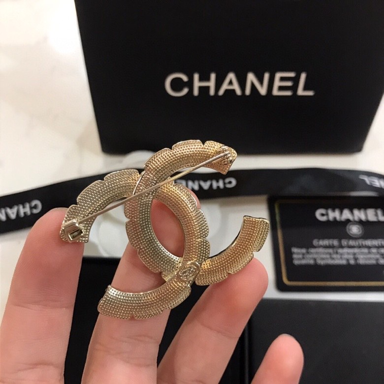 Chanel Brooch 04yxs137 (8)